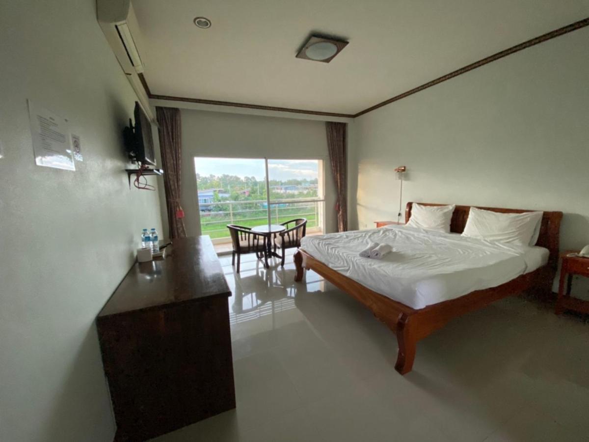 Mayuree Resort Udon Thani Exterior photo