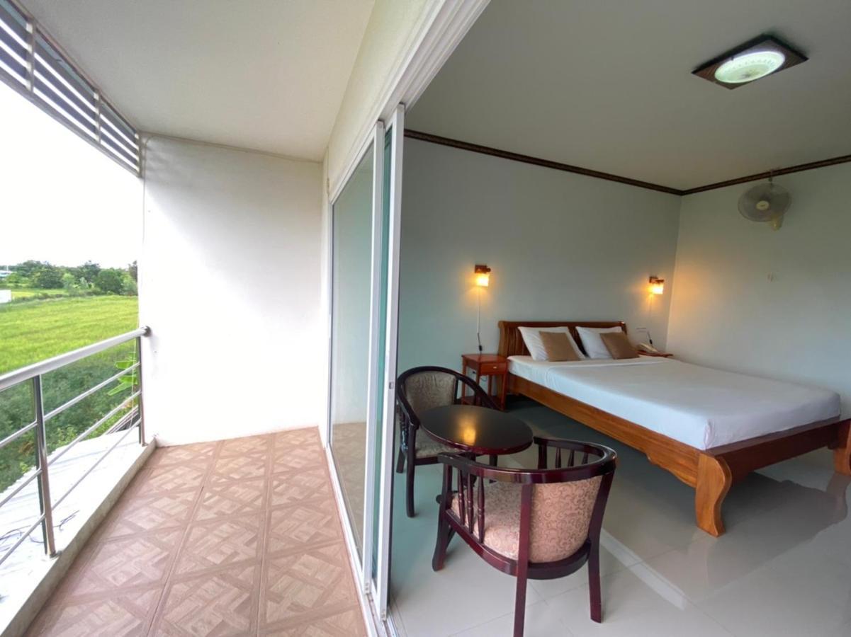 Mayuree Resort Udon Thani Exterior photo