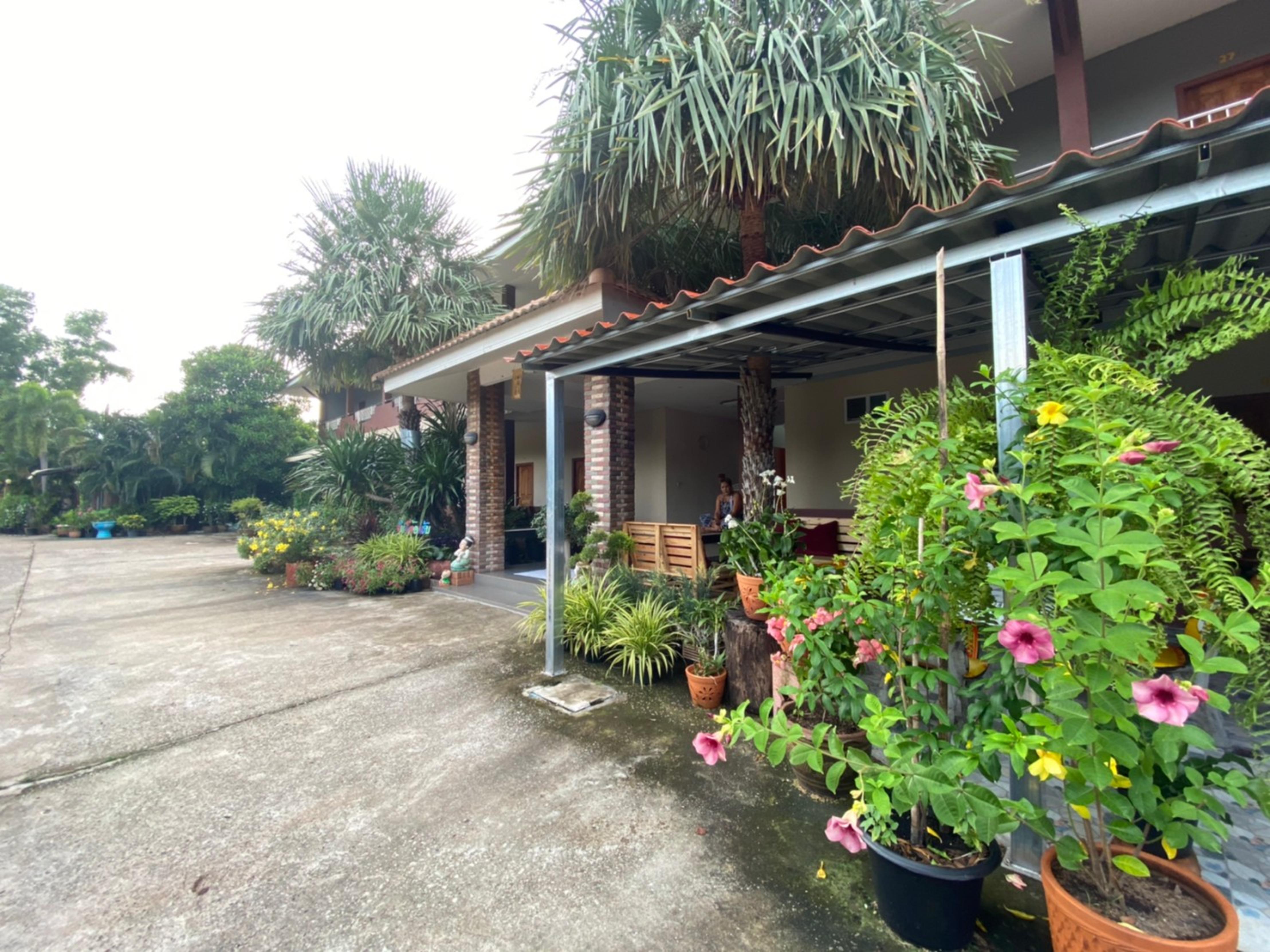 Mayuree Resort Udon Thani Exterior photo