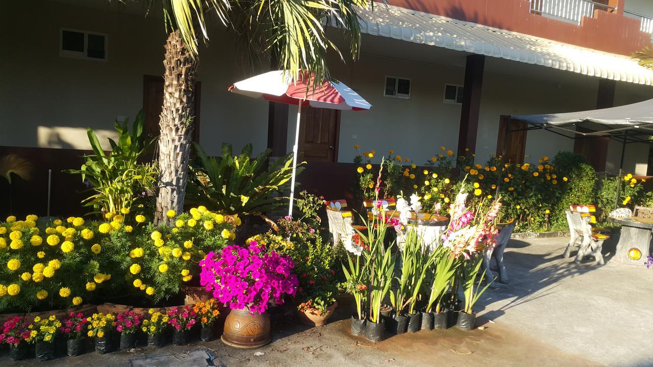 Mayuree Resort Udon Thani Exterior photo